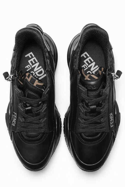 Sneakers Fendi Flow Noires avec Monogramme et Fermeture Zippée